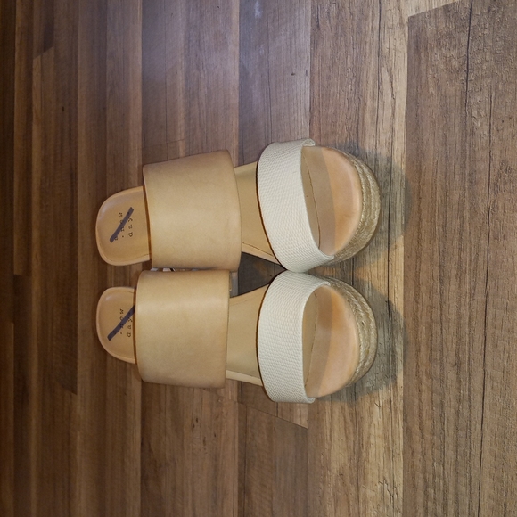 a new day Shoes - A new day shoes Size 8 Color Beige and cream